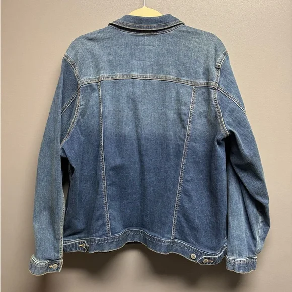 Maurices Women’s Denim Jean Jacket - Picture 2 of 7